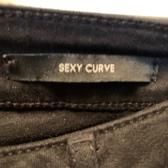 Guess Distressed Jewelled Black Jeans - Picture 6 of 8